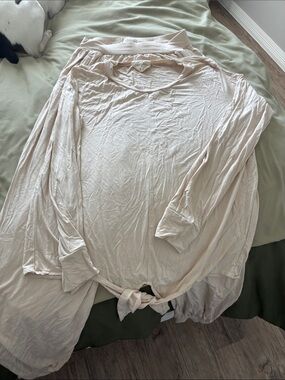 Light Beige Tie-Front Long Sleeve Women's Top and bottoms pajamas
